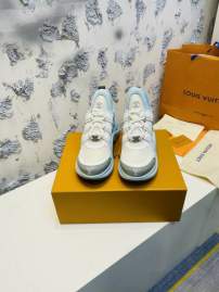 Picture of Louis Vuitton Shoes _SKULVsz35-405cmmnf053717772